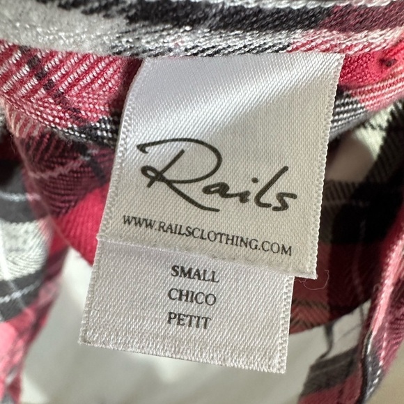 Rails Hunter Button up
SCARLET ASH
WHITE plaid - small - Picture 5 of 6